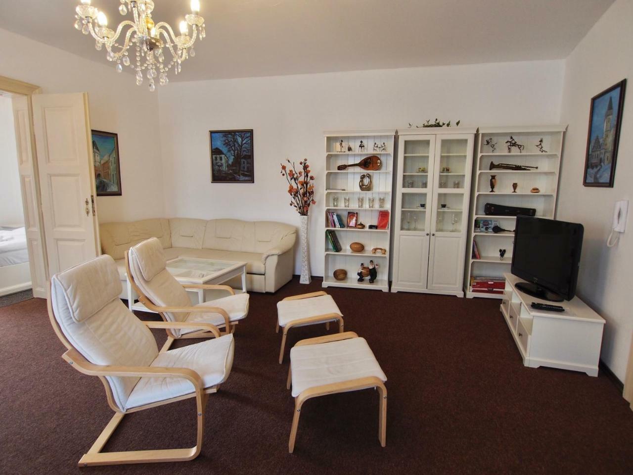 Apartmany Tábor Exterior photo