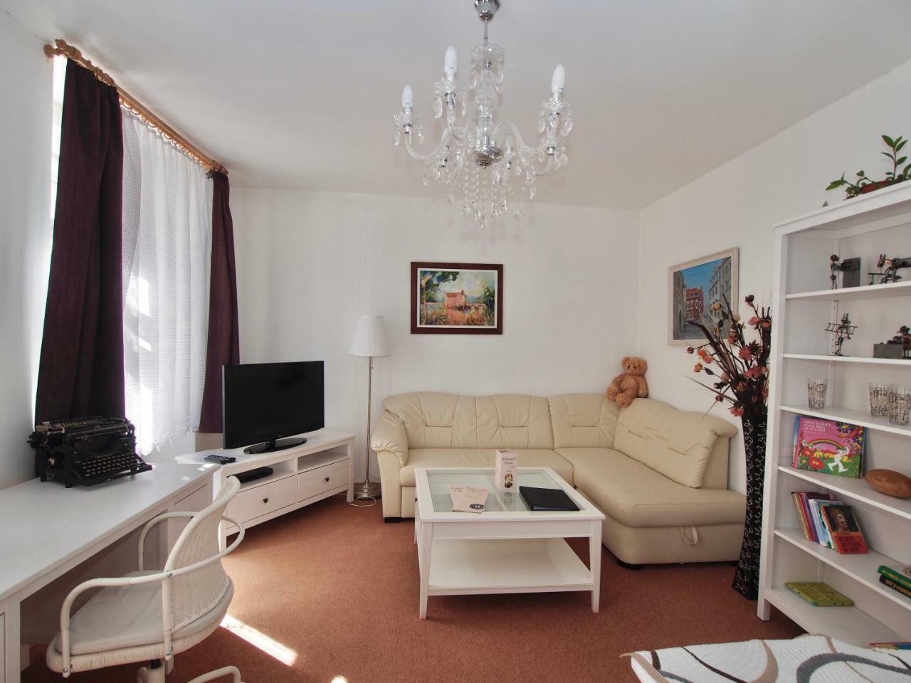 Apartmany Tábor Exterior photo